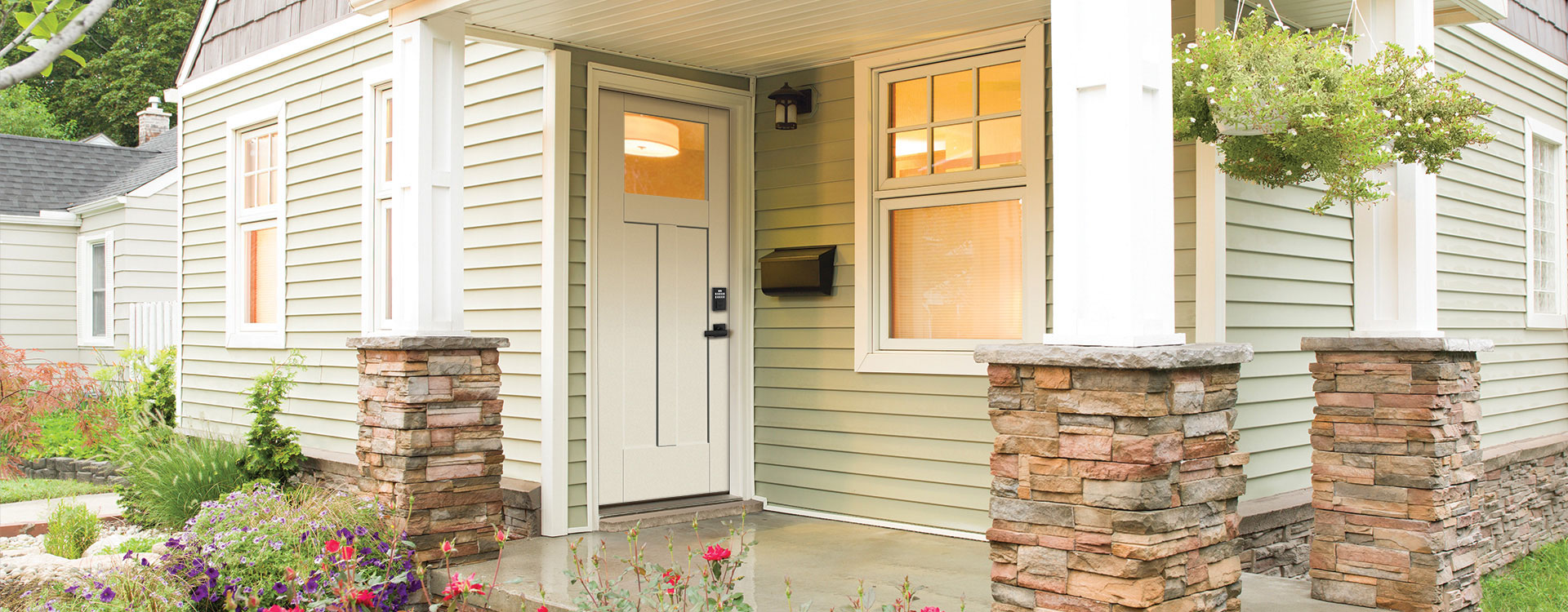 ADP-S4810-Alpine-white-cottage-1920x750-1